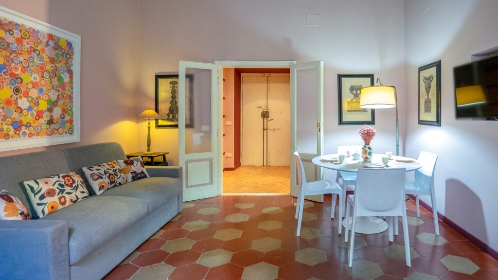 Campo de’ Fiori Pinky House