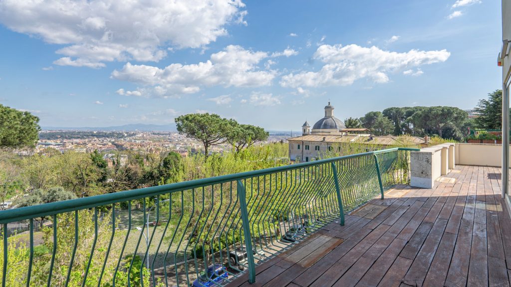 Rome from above – Apt with a view