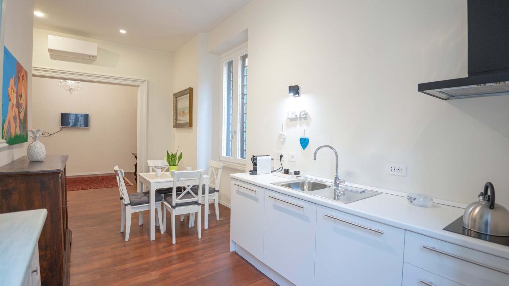 Crescenzio Elegant Apartment