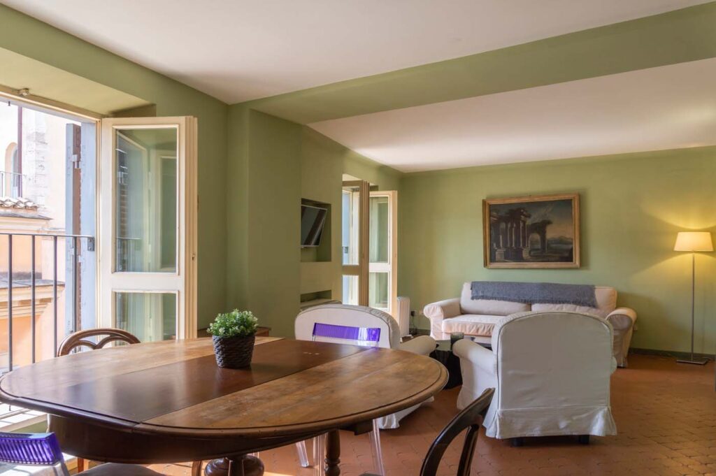 Piazza Venezia Charming And Bright Apt