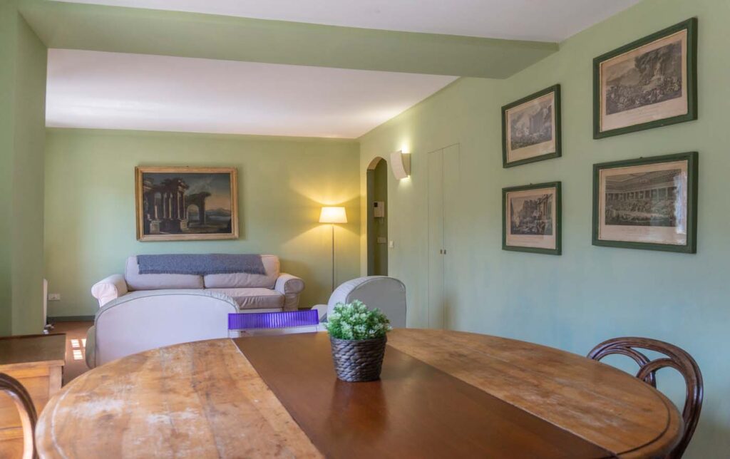 Piazza Venezia Charming And Bright Apt