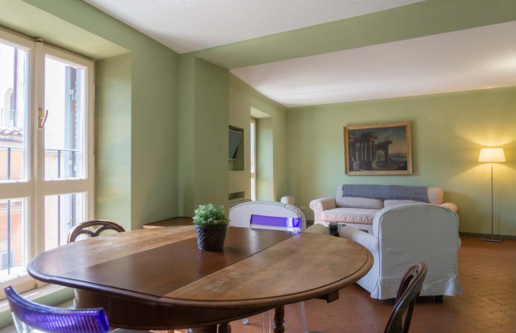 Piazza Venezia Charming And Bright Apt