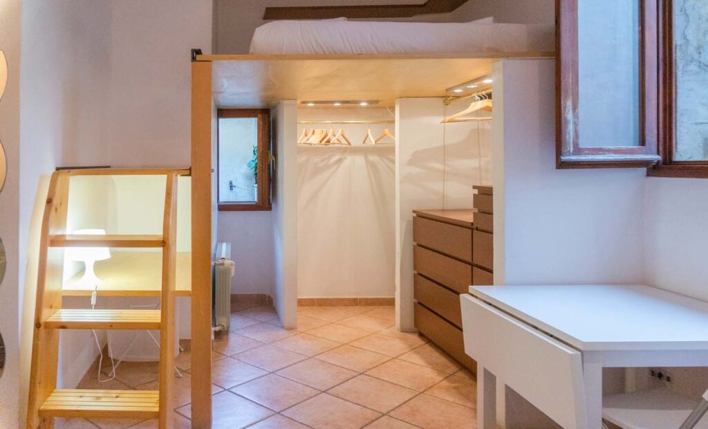 Monti Studio Apartment