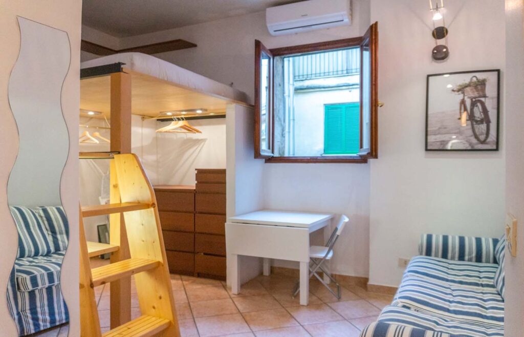 Monti Studio Apartment