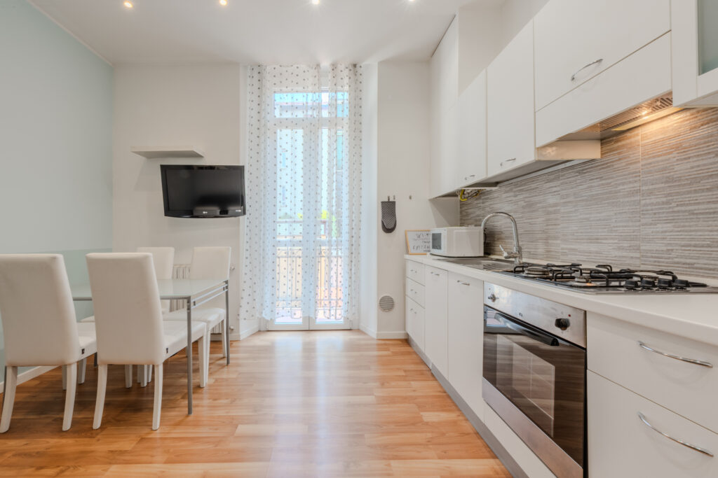 EasyTopStay – Smart & Cozy Stay Bocconi Apartment