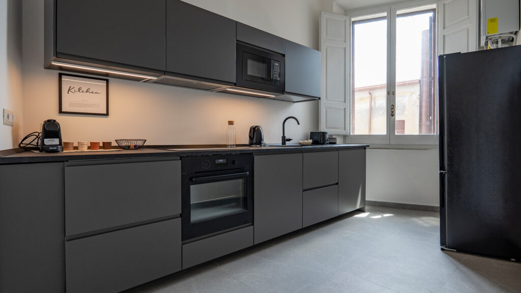 EasyTopStay – La Dolce Vita Escape